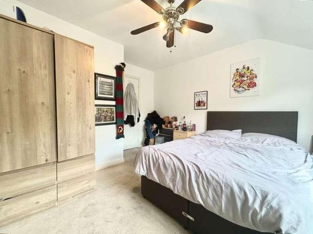 Flat for sale in Dibdale, Coseley