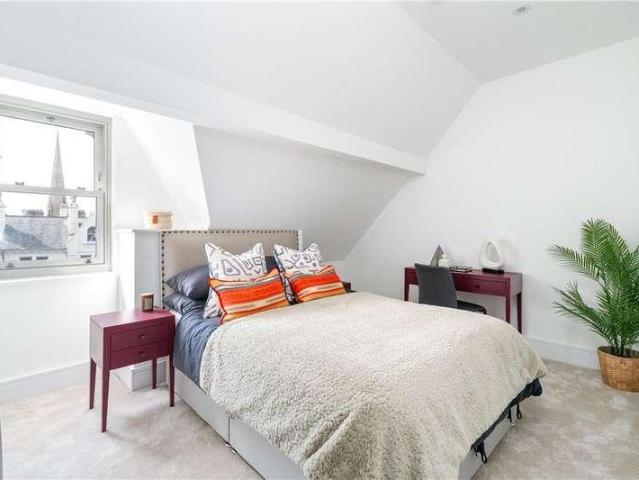 Flat for sale in Ilkley, West Yorkshire