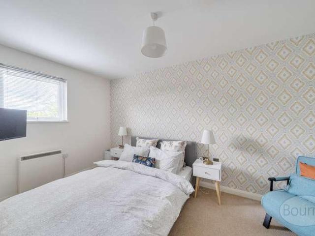 Flat for sale in Blackhills, Surrey