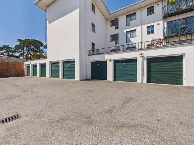 Flat for sale in Budlake, Devon