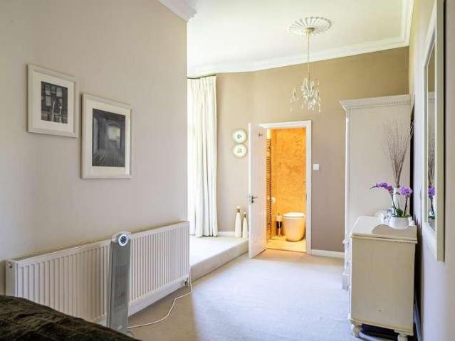 Flat for sale in Lower Hamswell, Doynton