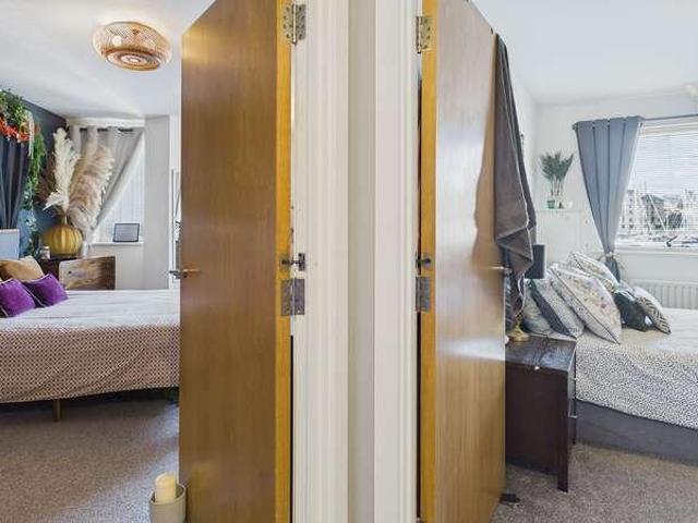Flat for sale in Barbican, Mount Wise