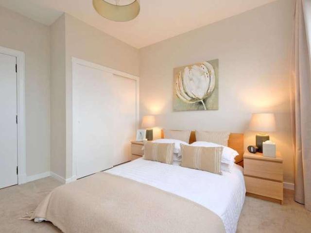 Flat for sale in Ballindoch, Scotland