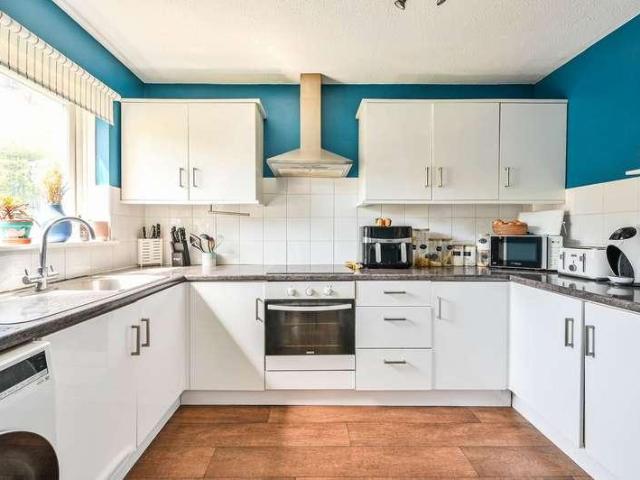 Flat for sale in Greater London