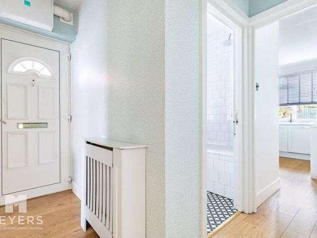 Flat for sale in Winton, Bournemouth