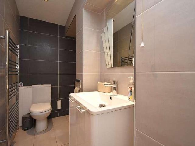 Flat for sale in Penarth, Wales
