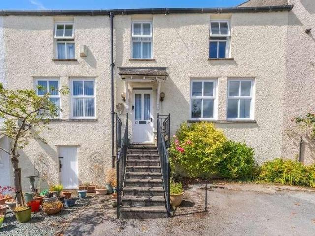 Flat for sale in Flookburgh