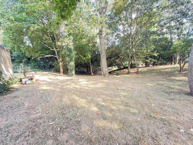 Flat for sale in King's Walden, Hertfordshire