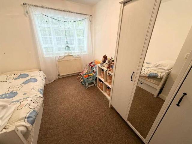 Flat for sale in Hurdsfield, Macclesfield