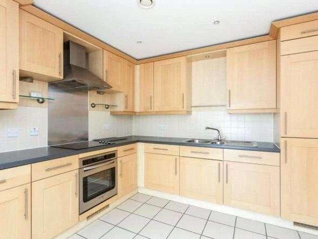 Flat for sale in Portsea, City Of Portsmouth