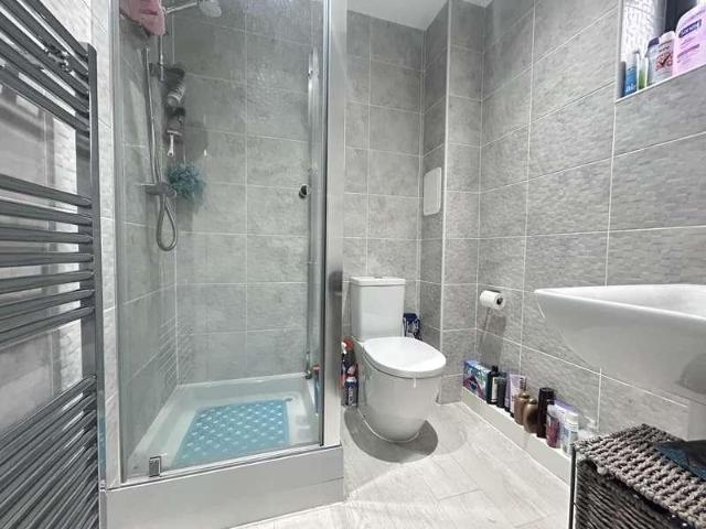 Flat for sale in Claypath, Durham