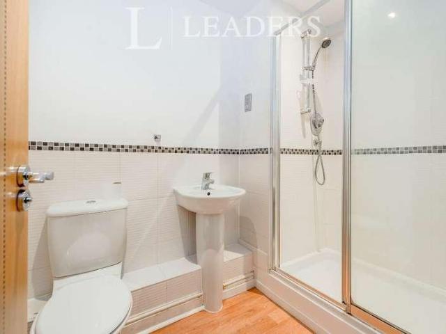 Flat for sale in Glynde, West Sussex
