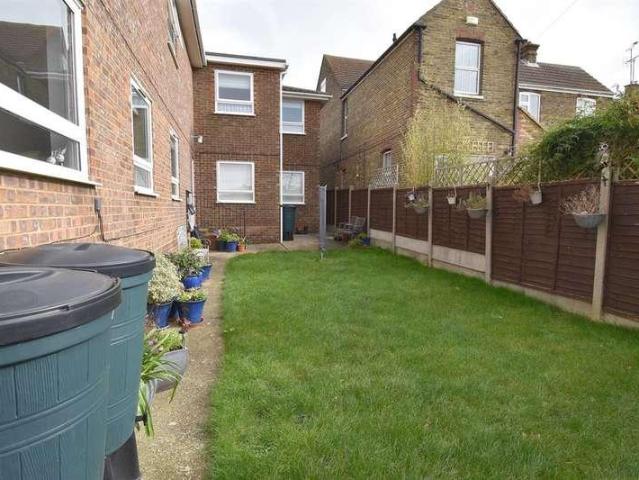 Flat for sale in Kingsdown Park, The Bridge