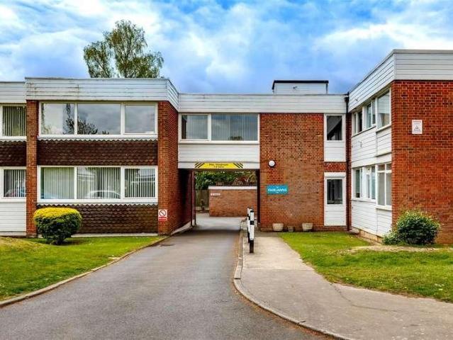 Flat for sale in Coopersale Street, Epping