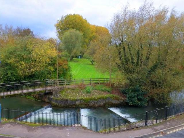 Flat for sale in Malmesbury, Wiltshire
