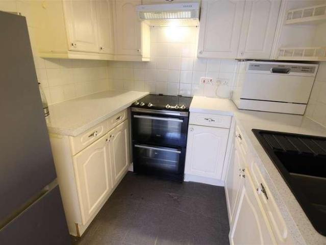 Flat for sale in Cowes, Isle of Wight