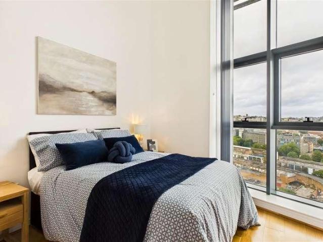 Flat for sale in Broadmead, Feckenham
