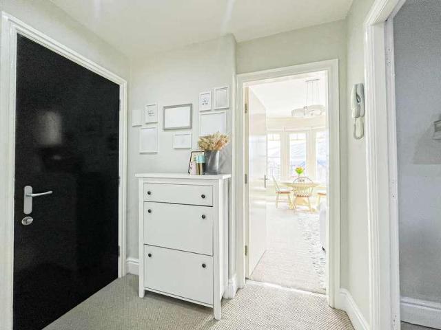 Flat for sale in Liverpool, Wavertree Green