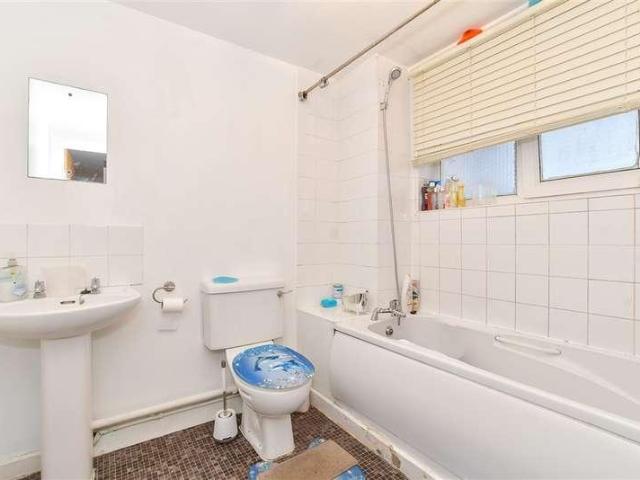Flat for sale in Fratton, City Of Portsmouth