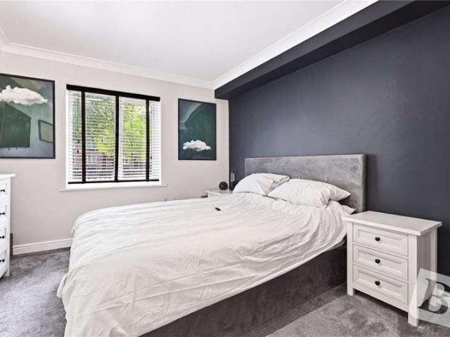 Flat for sale in Moulsham, Chelmsford