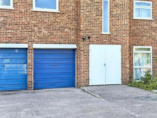 Flat for sale in Upperton, Eastbourne