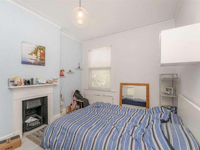 Flat for sale in Greater London
