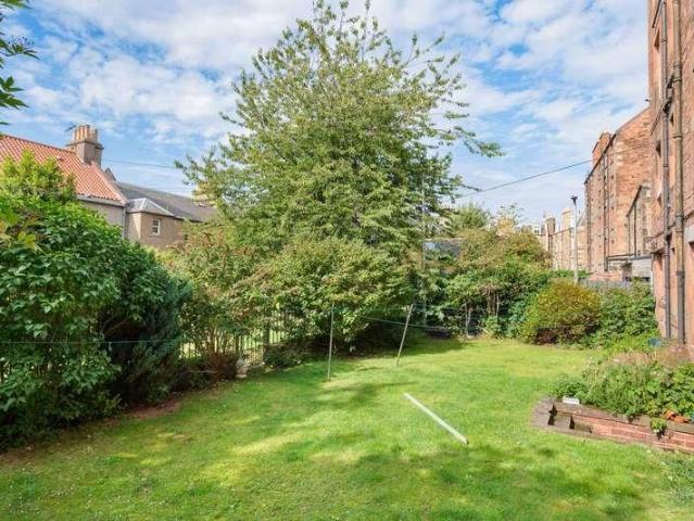 Flat for sale in Bellfield, Portobello