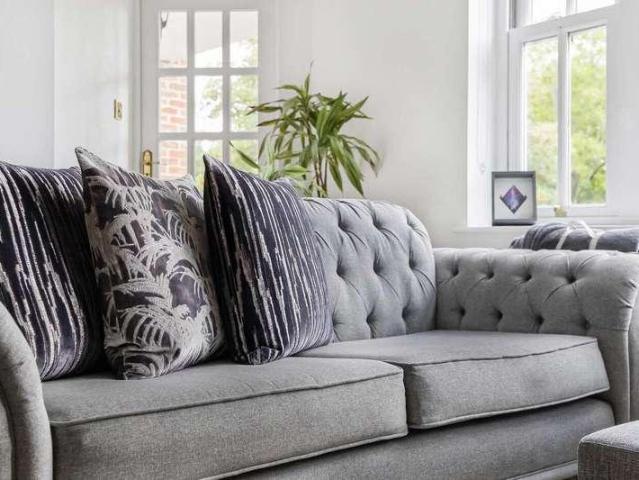 Flat for sale in Aston, Remenham