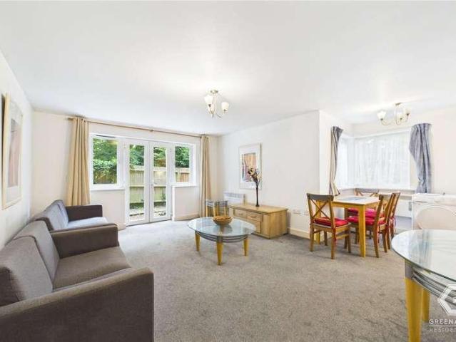 Flat for sale in Northgate, Glynde