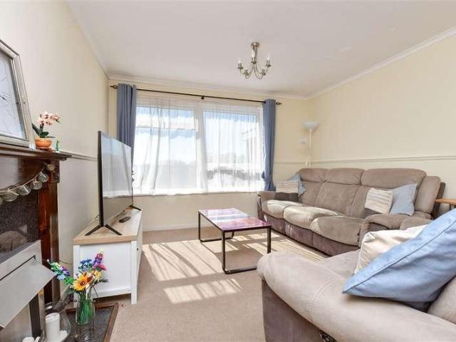 Flat for sale in Nork, Red Hill