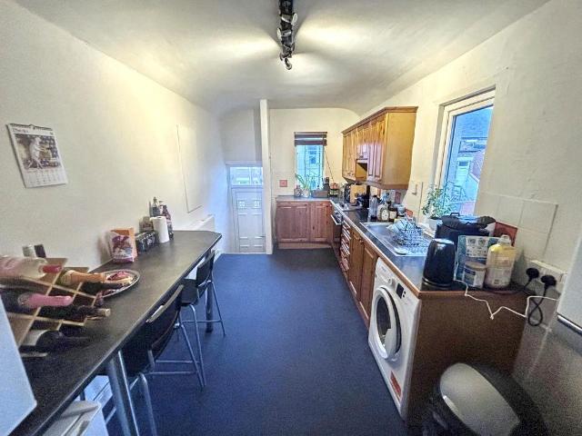 Flat for sale in Heaton, Tyne And Wear