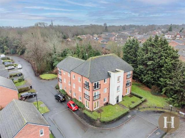 Flat for sale in West Midlands