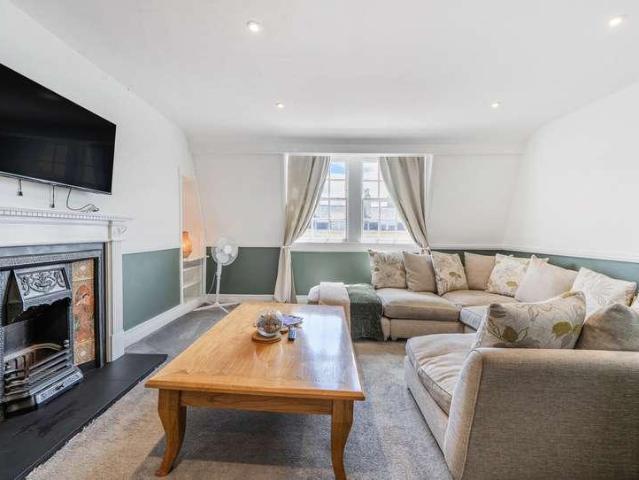 Flat for sale in Bathwick, Dulcote