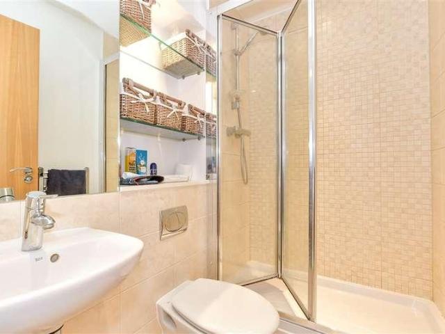 Flat for sale in Portsea, Portsmouth