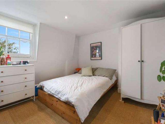 Flat for sale in Clapton, Lower Clapton