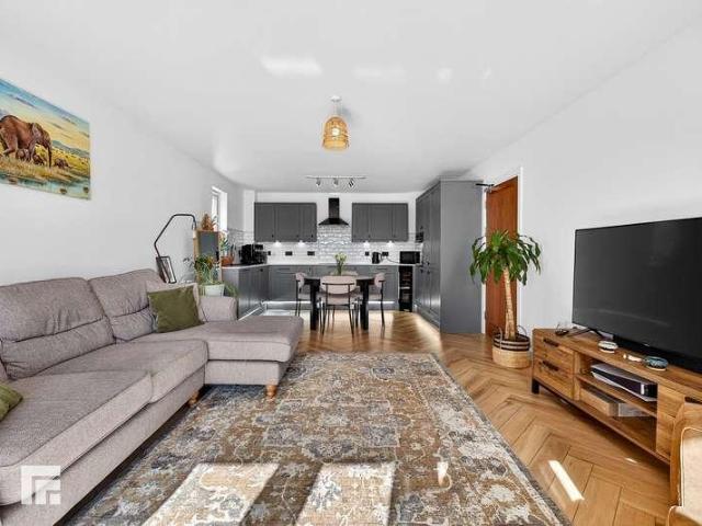 Flat for sale in Falcon Lodge, Wales