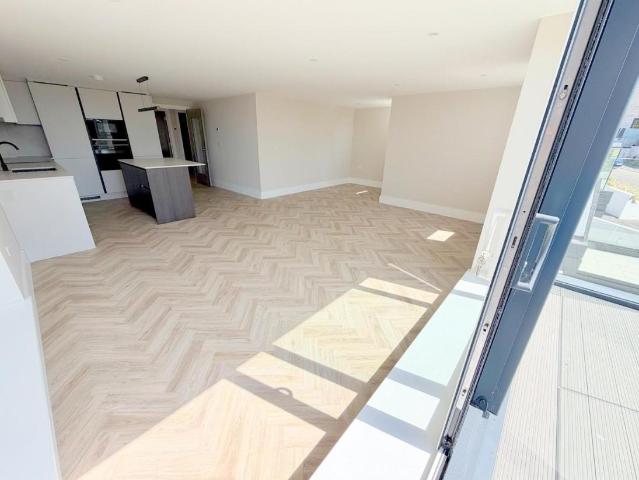 Flat for sale in Poole