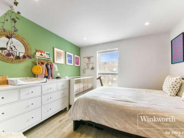 Flat for sale in Greater London