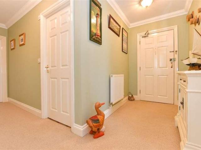 Flat for sale in Lower Walmer, Ash