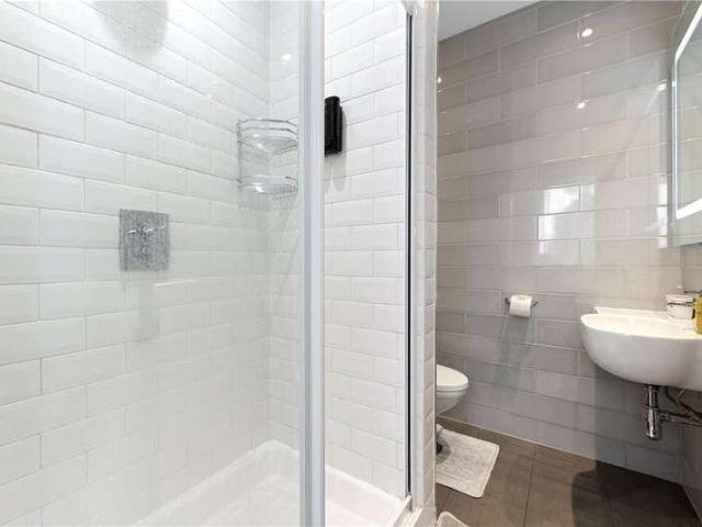 Flat for sale in City of Westminster, Greater London