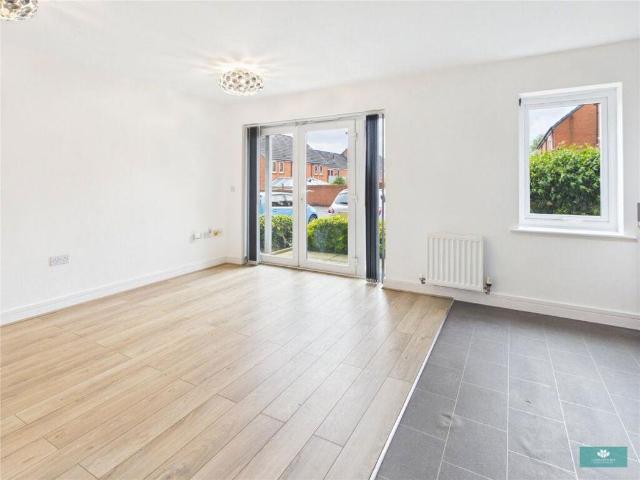 Flat for sale in Spring Hill, Pendock