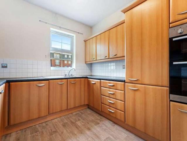 Flat for sale in Park Lane, Bury