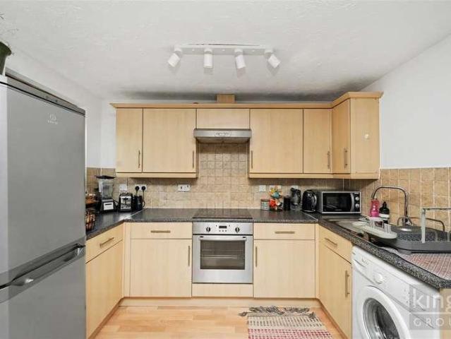 Flat for sale in Greater London