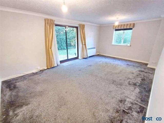 Flat for sale in Parkstone, Poole
