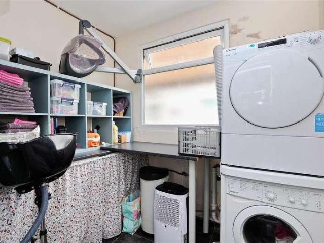 Flat for sale in Studd Hill, Whitstable
