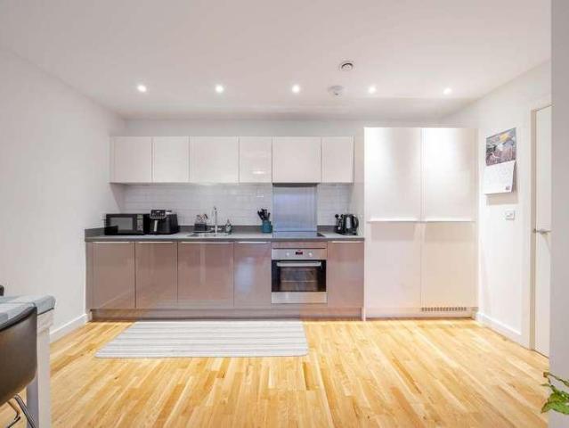 Flat for sale in Greater London