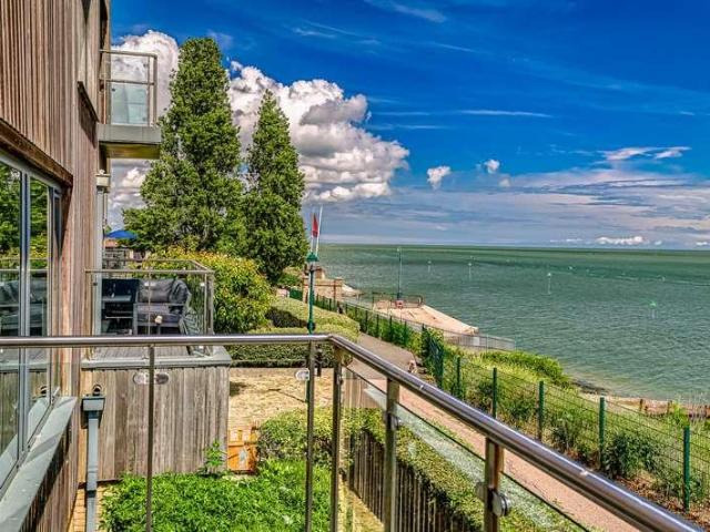 Flat for sale in North Shoebury, Alton Barnes
