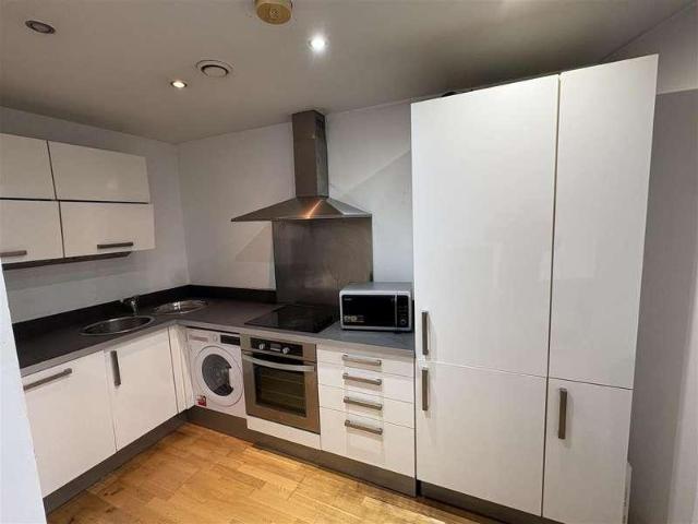 Flat for sale in City Centre, Georgia