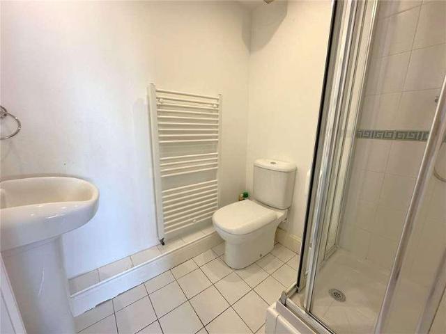 Flat for sale in Sovereign Harbour, Eastbourne