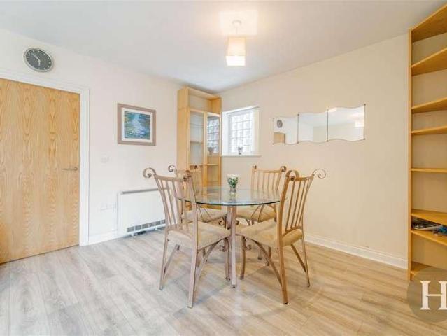 Flat for sale in Harborne, West Midlands